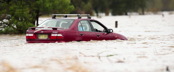🌊 Myths Around Flood Safety (Cars in Floodwater & More)